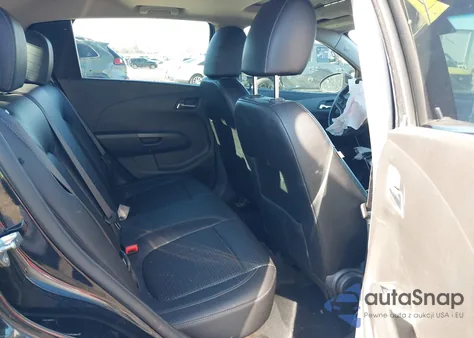 2013 Chevrolet Sonic Ltz Manual from USA, damaged, VIN 1G1JF6SB4D4153119